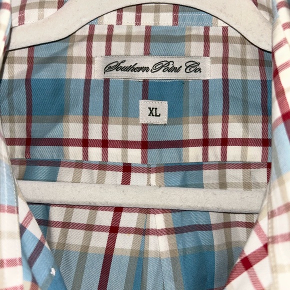 Classic Plaid Men's Button-Down Shirt - Picture 4 of 5